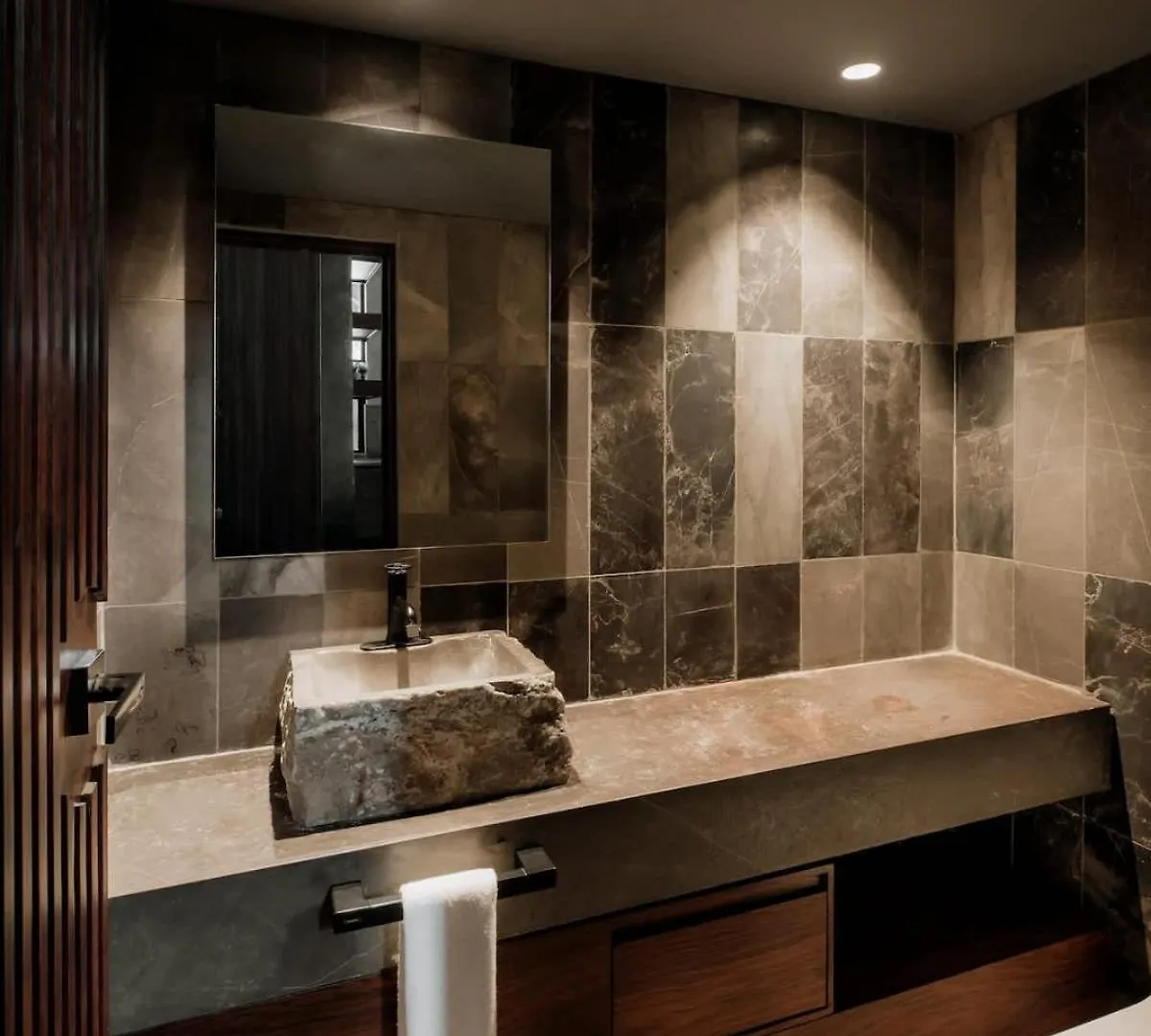 Barneys Ny Gold Residence - Pool - Concierge Tulum Mexico